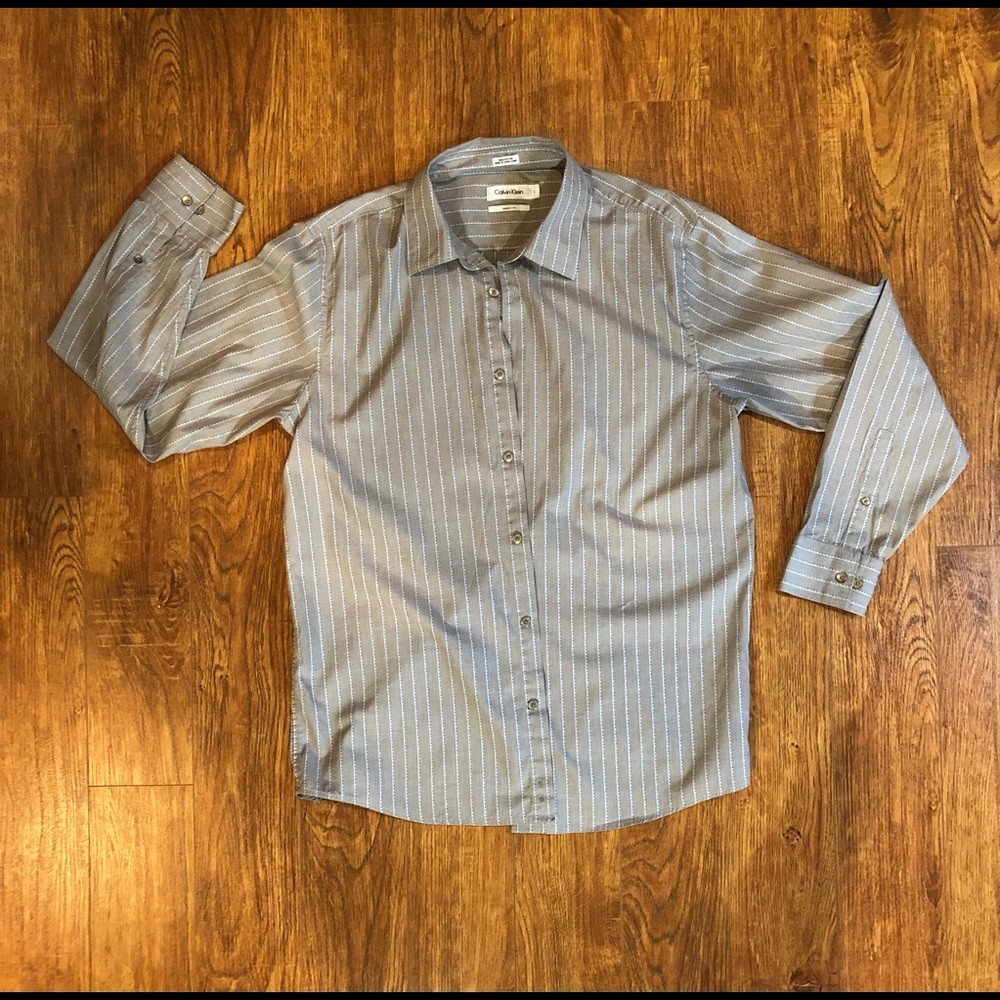 Calvin Klein Men’s Grey Dress Shirt
